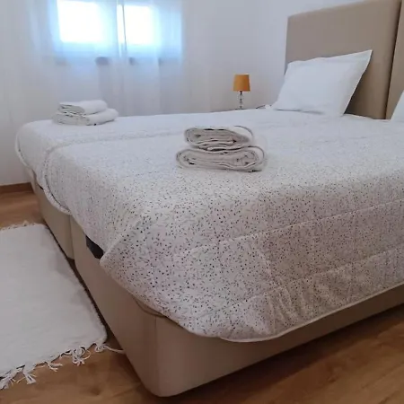 Mondalva Guest house *